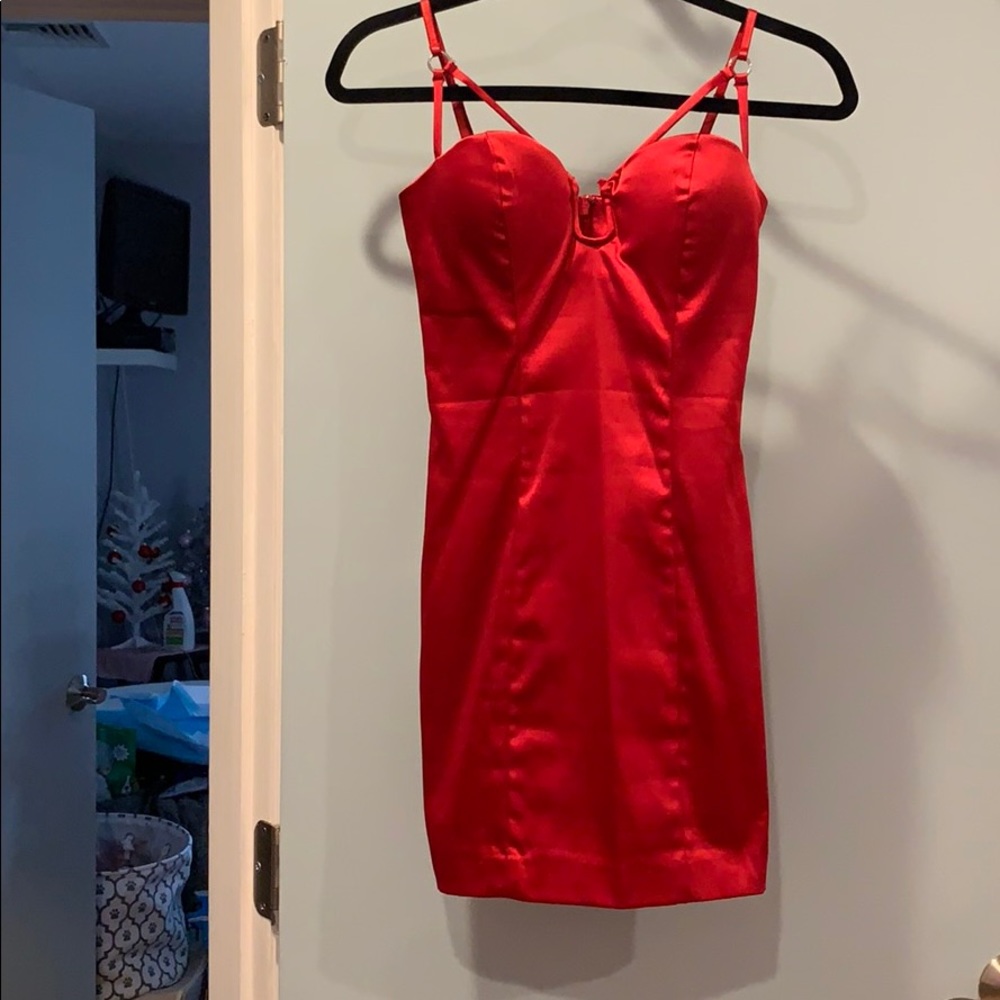 Bebe dress
